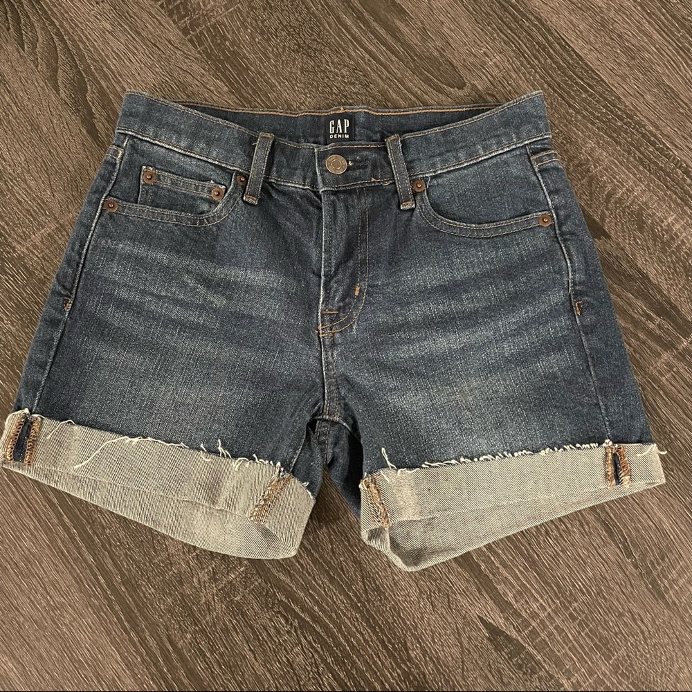Gap rolled jean shorts